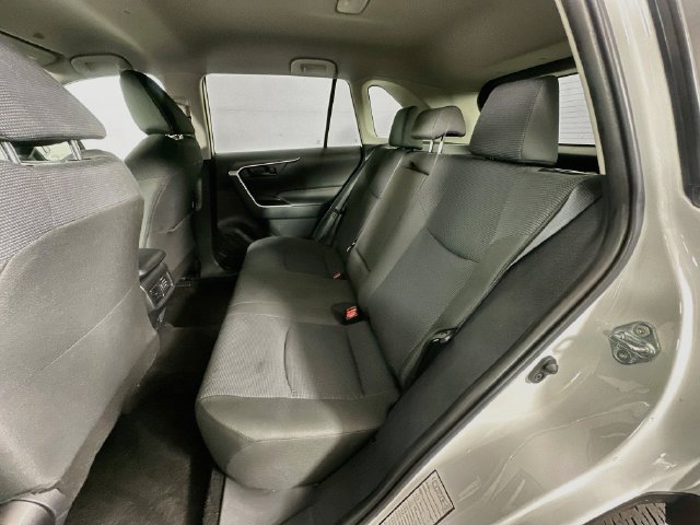 Used 2025 Toyota RAV4 LE AWD/4WD image 23