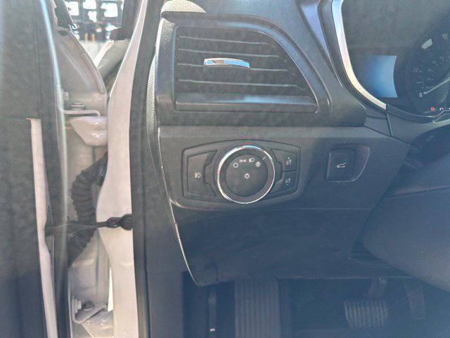 Used 2019 Ford Fusion Energi Titanium FWD image 15