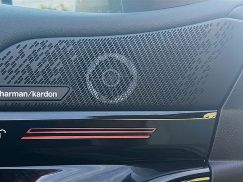 New 2026 BMW 530i w/ Convenience Package image 24