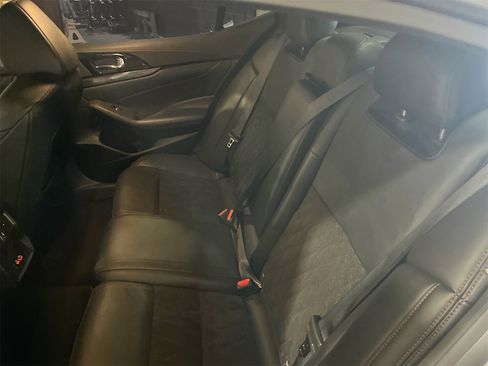 Used 2023 Nissan Maxima SR w/ Sport Mat Group image 26