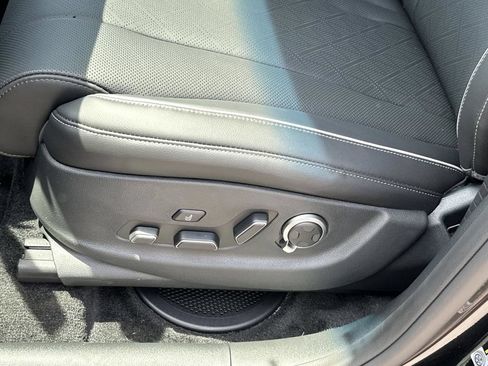 New 2026 Genesis GV80 2.5T Prestige AWD/4WD image 9