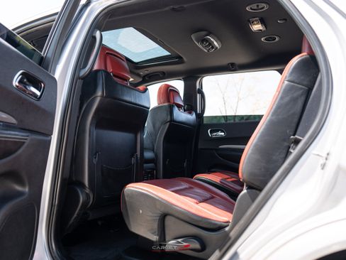 Used 2018 Dodge Durango SRT w/ Technology Group AWD/4WD image 22