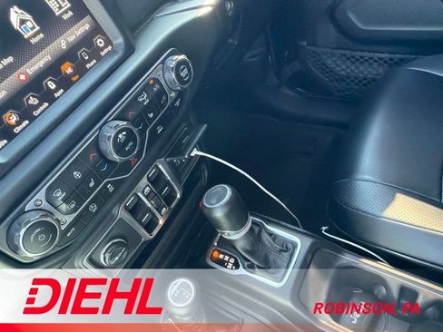 Used 2023 Jeep Wrangler Unlimited Sport AWD/4WD image 16