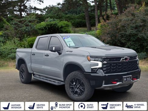 Used 2024 Chevrolet Silverado 1500 ZR2 w/ Technology Package AWD/4WD image 1