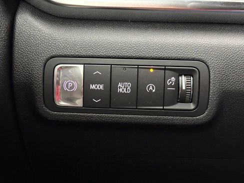 New 2026 GMC Terrain Elevation w/ Elevation Premium Package image 23