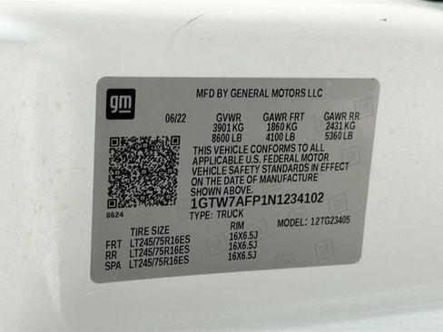 Used 2022 GMC Savana 2500 w/ Driver Convenience Package RWD image 22
