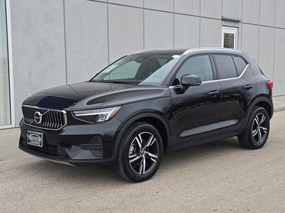 Certified 2025 Volvo XC40 B5 Core