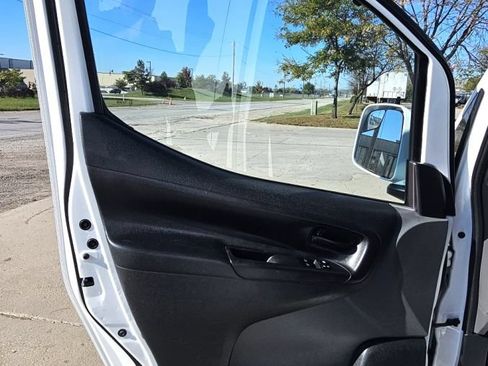 Used 2015 Chevrolet City Express LT w/ Appearance Package FWD image 12
