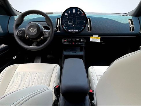Certified 2025 MINI Cooper Countryman S AWD/4WD image 5