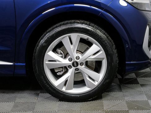 Used 2023 Audi Q4 e-tron Prestige image 38