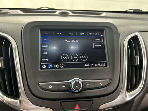 Used 2020 Chevrolet Equinox LT FWD image 14
