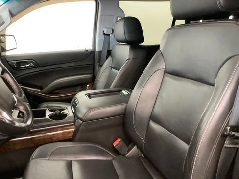 Used 2019 Chevrolet Tahoe LT AWD/4WD image 14