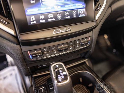 Used 2020 Maserati Ghibli image 27