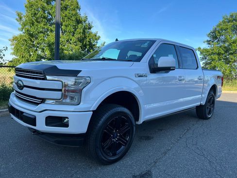 Used 2019 Ford F150 Lariat w/ Equipment Group 502A Luxury AWD/4WD image 6