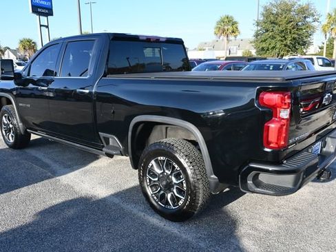 Used 2023 Chevrolet Silverado 2500 High Country w/ LPO, Hitch Package image 3