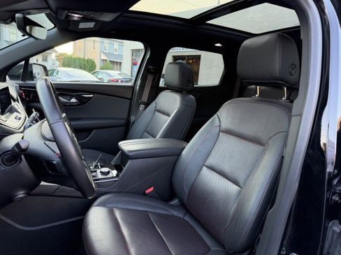 Used 2019 Chevrolet Blazer RS AWD/4WD image 12
