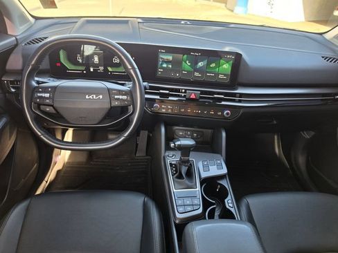 Used 2026 Kia Sportage EX w/ EX Panorama Roof Package FWD image 8
