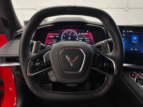 Used 2025 Chevrolet Corvette Stingray Preferred Cpe w/ 2LT image 18