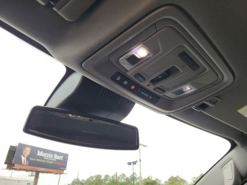 Used 2023 GMC Sierra 1500 SLT image 20