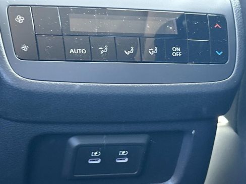 New 2026 Nissan Pathfinder SV w/ SV Premium Package FWD image 22