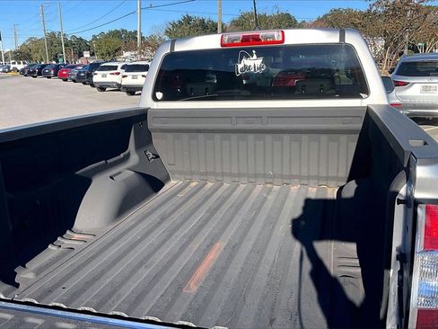 Used 2019 GMC Canyon 2WD Crew Cab w/ Convenience Package image 36