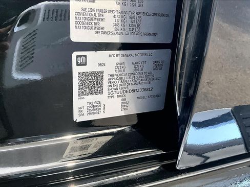 Used 2024 GMC Sierra 1500 SLT AWD/4WD image 34