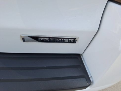 Used 2018 Chevrolet Tahoe Premier w/ RST 6.2L Performance Edition RWD image 12