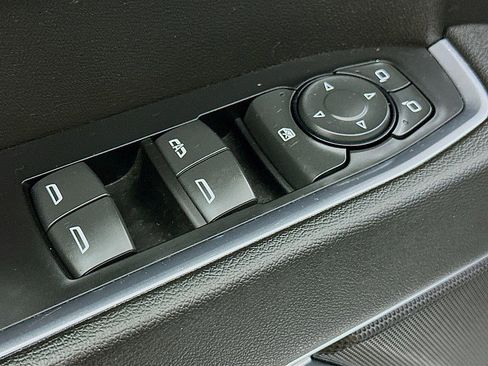 Used 2022 Chevrolet Silverado 1500 RST image 17