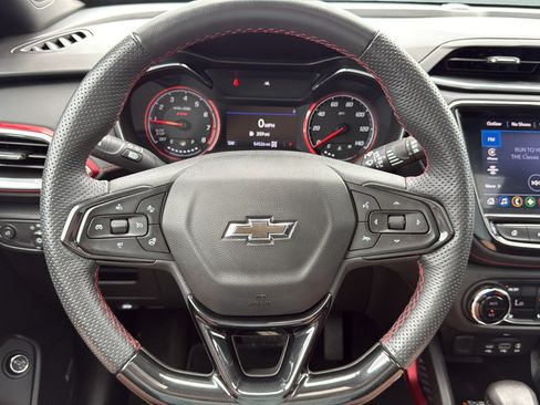 Used 2023 Chevrolet TrailBlazer RS w/ Sun and Liftgate Package AWD/4WD image 22