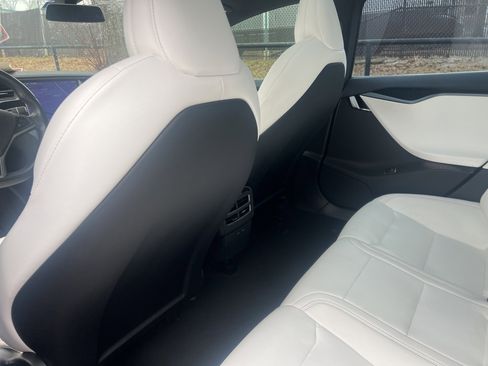 Used 2021 Tesla Model S Long Range image 14
