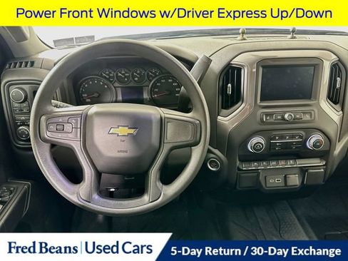 Used 2023 Chevrolet Silverado 1500 Custom AWD/4WD image 25