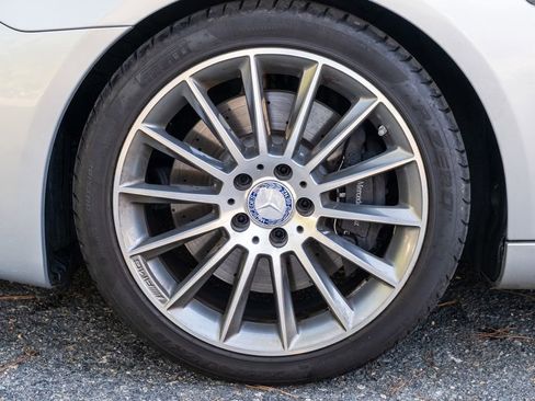 Used 2017 Mercedes-Benz SLC 300 image 23