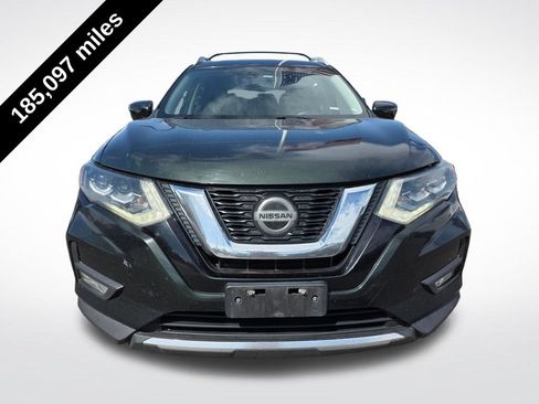 Used 2018 Nissan Rogue SL w/ Premium Package AWD/4WD image 2