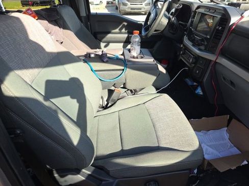 Used 2023 Ford F150 XLT image 14