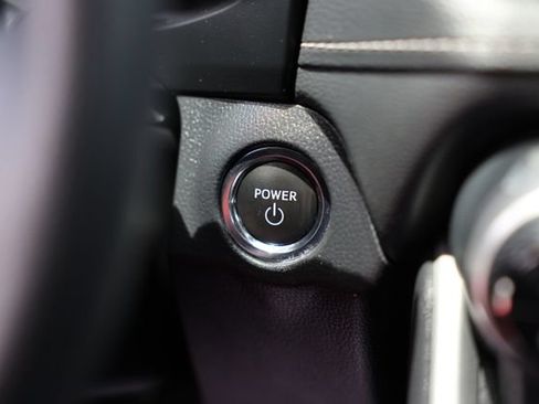 Used 2024 Toyota RAV4 XLE AWD/4WD image 21