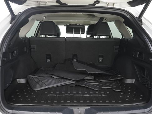 Used 2023 Subaru Outback Touring XT AWD/4WD image 9