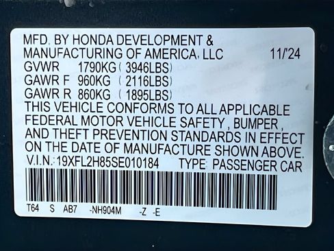 Used 2025 Honda Civic Sport image 29