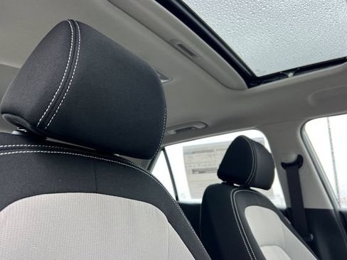 New 2026 Hyundai Venue SEL FWD image 16