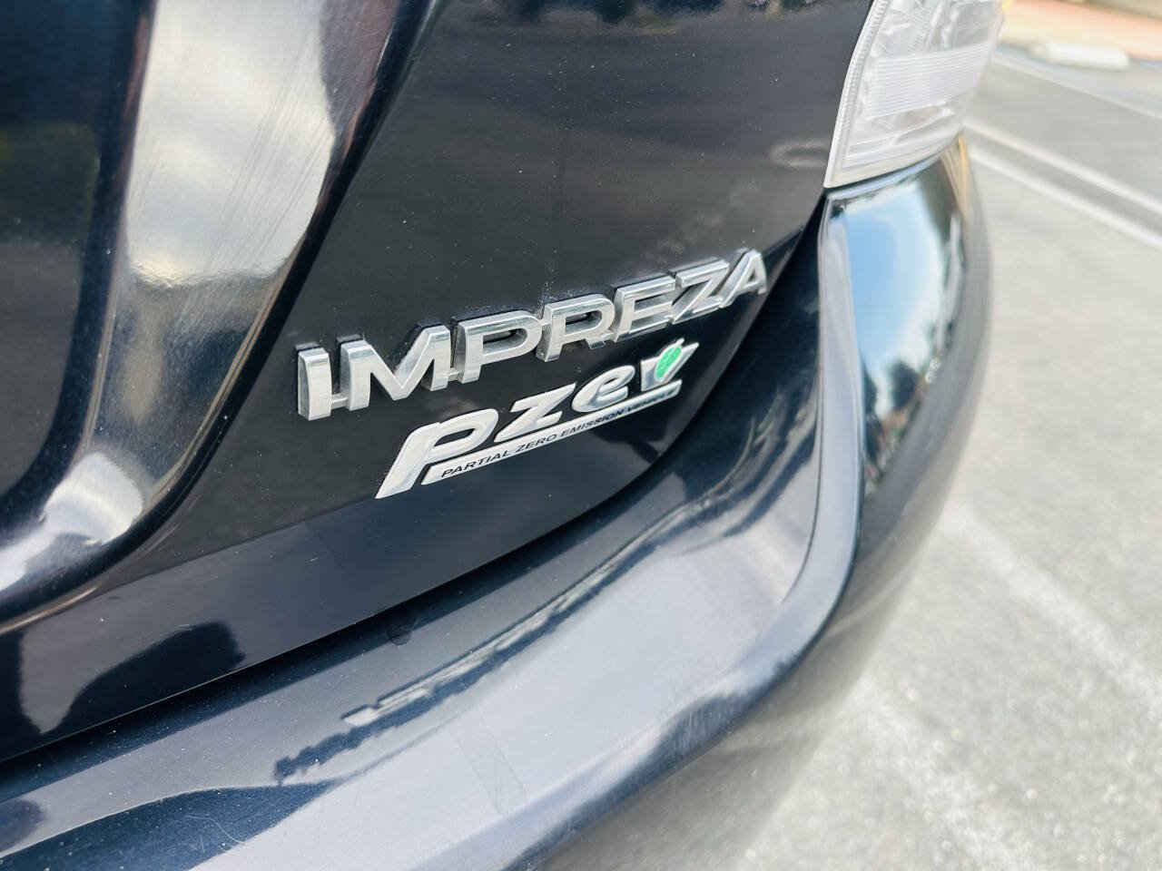 Used 2014 Subaru Impreza 2.0i AWD/4WD image 11
