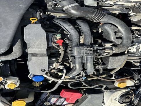 Used 2015 Subaru Forester 2.5i Touring w/ Eyesight & Navigation System image 9