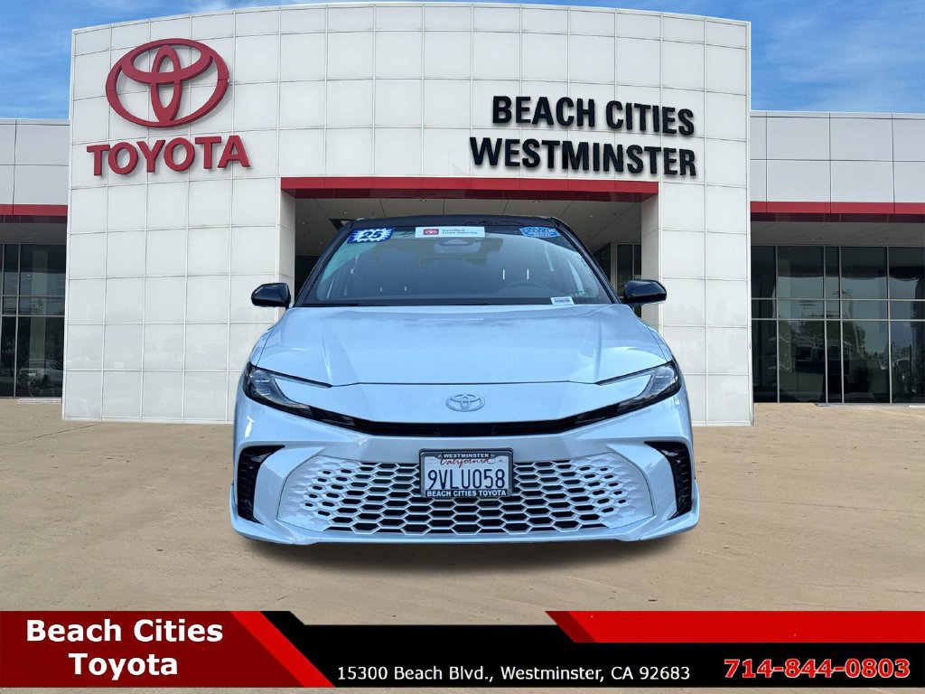 Certified 2025 Toyota Camry XSE FWD image 4