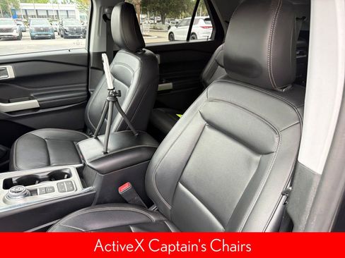 Used 2021 Ford Explorer XLT w/ Equipment Group 202A RWD image 24