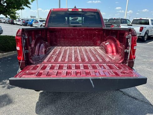 Used 2025 RAM 1500 Laramie AWD/4WD image 6