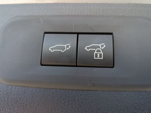 Used 2024 Lexus TX 350 AWD w/ Accessory Package (2T) image 15