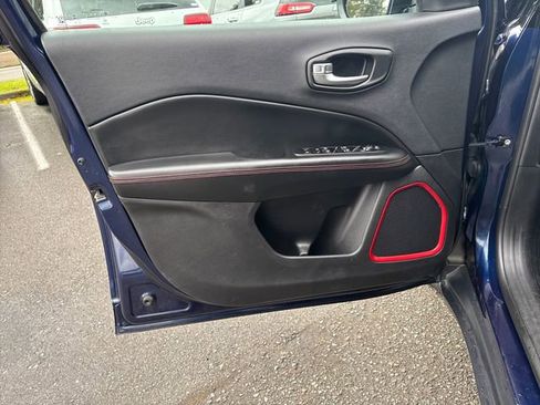 Used 2019 Jeep Compass Trailhawk w/ Leather Interior Group image 15