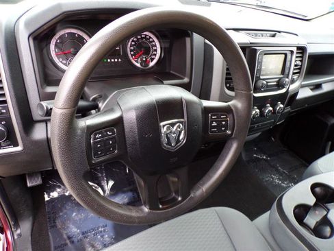 Used 2018 RAM 1500 Express image 16