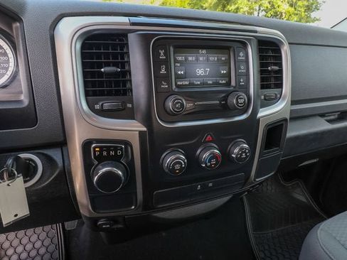 Used 2019 RAM 1500 Classic SLT RWD image 19