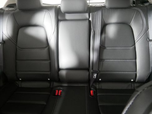 New 2025 MAZDA CX-5 AWD 2.5 S w/ Preferred Package image 3