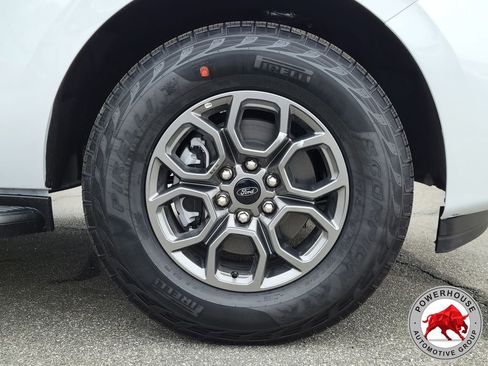 New 2025 Ford Expedition Active image 11