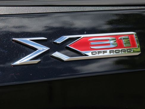 Used 2021 GMC Sierra 1500 SLE AWD/4WD image 28